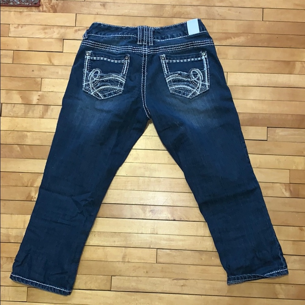 Capris - Picture 3 of 3